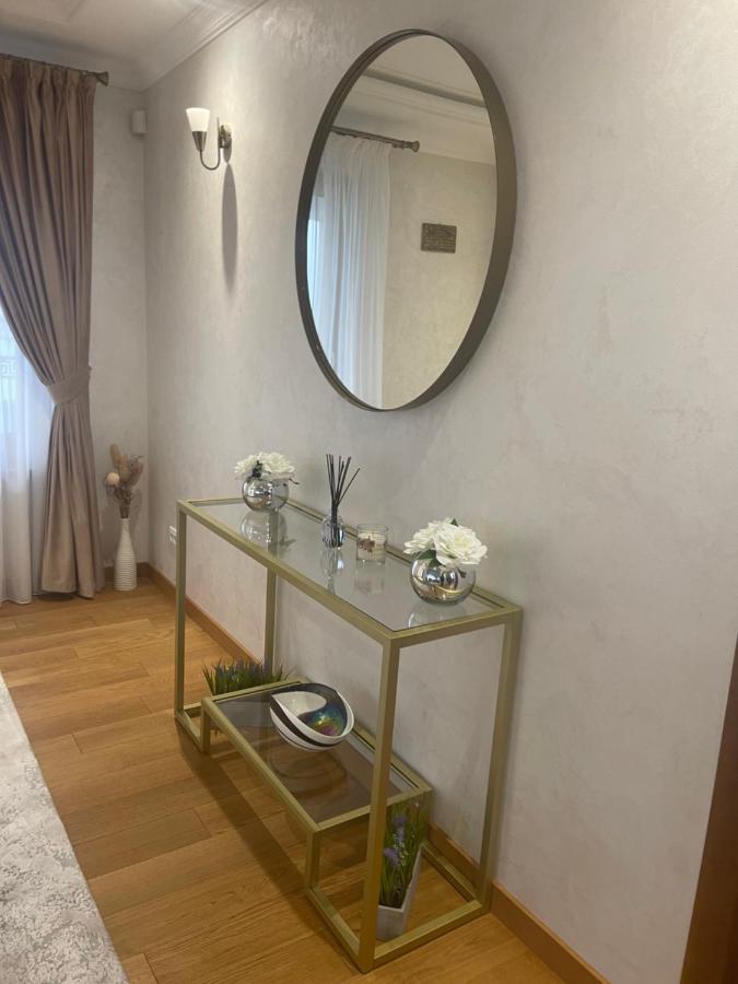 苏恰瓦Sunny House别墅 外观 照片